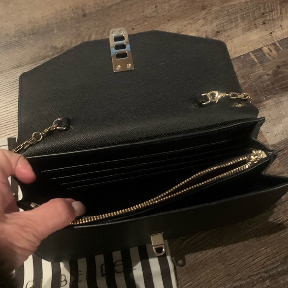 HENRI BENDEL NWT CHAIN CROSSBODY SATCHEL WALLET PURSE HANDBAG TOTE BLACK LEATHER - Picture 4 of 4